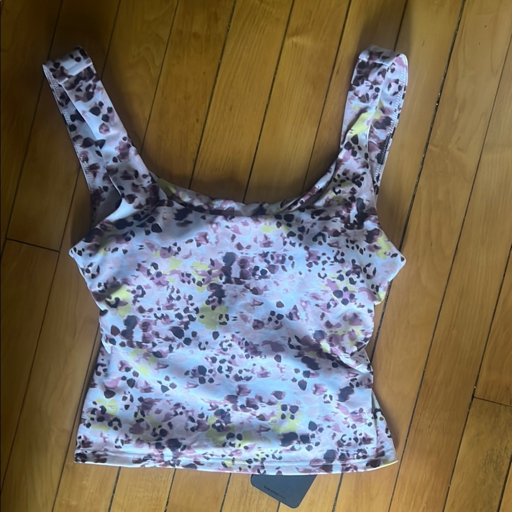 Fabletics crop top NWT